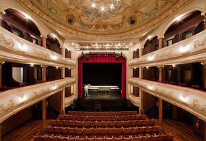 teatro-cinema-de-fafe.jpg