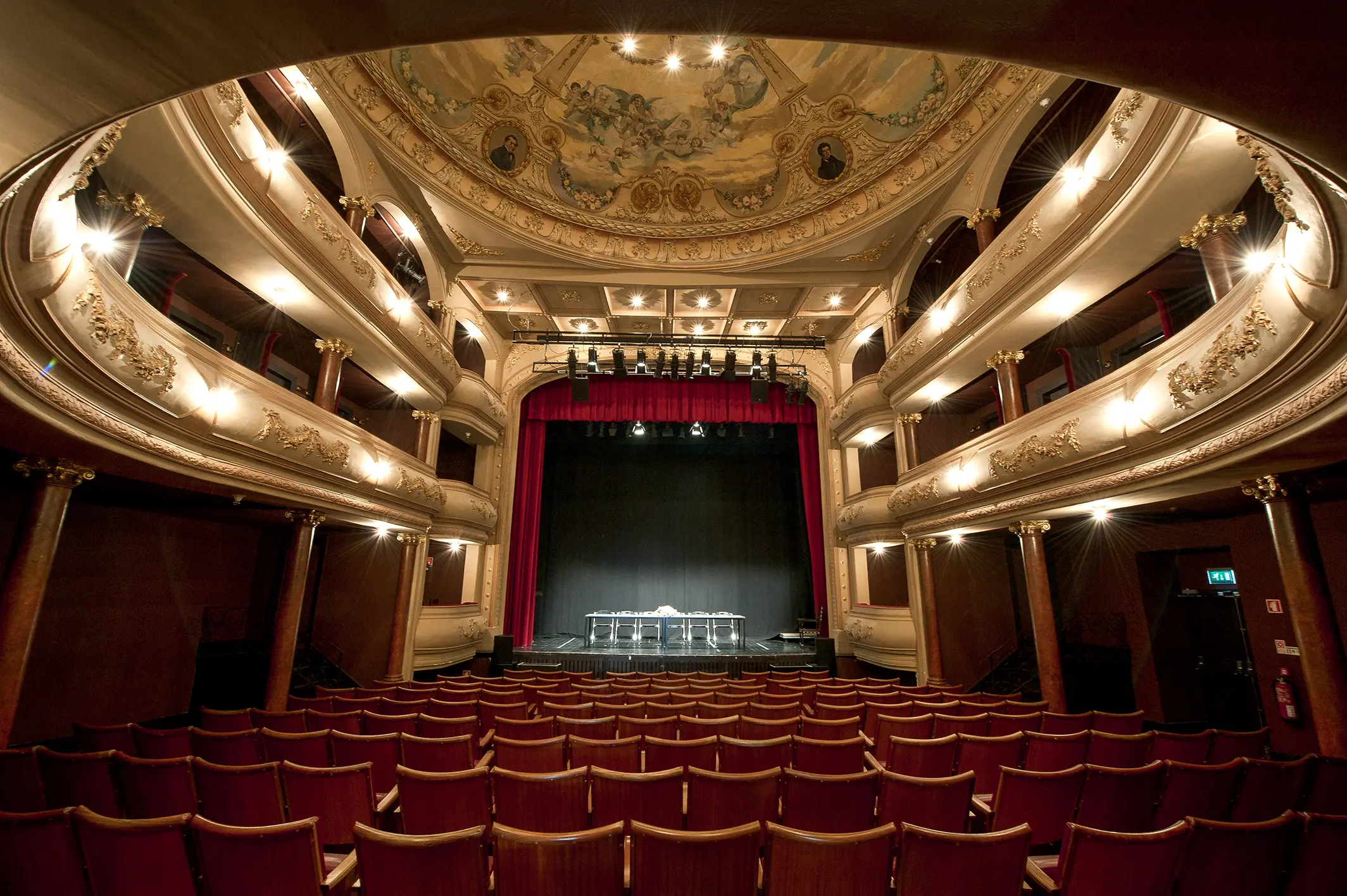 Teatro Cinema